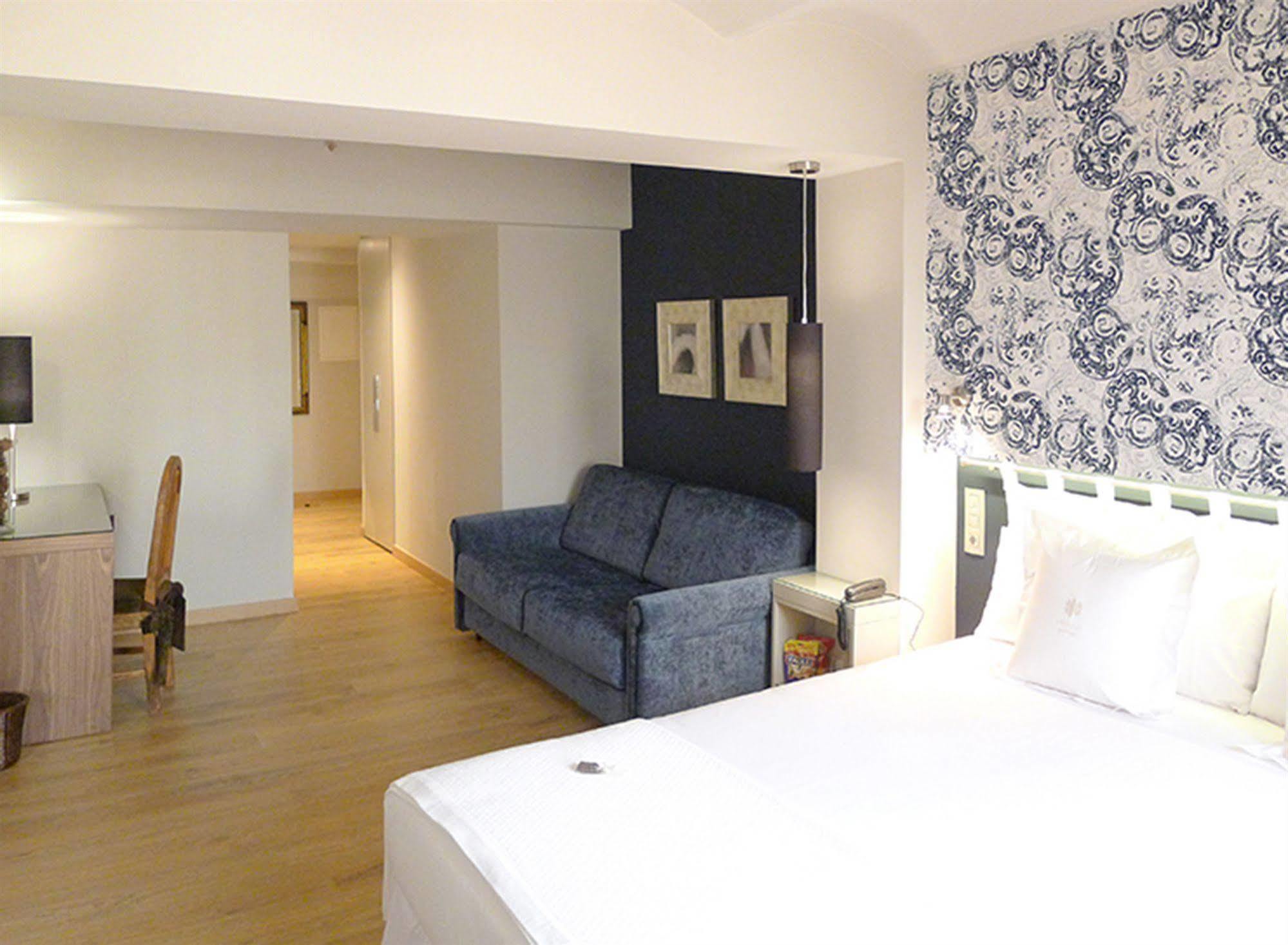 Hotel Vasanta Powered By Sonder Barcelona Zewnętrze zdjęcie